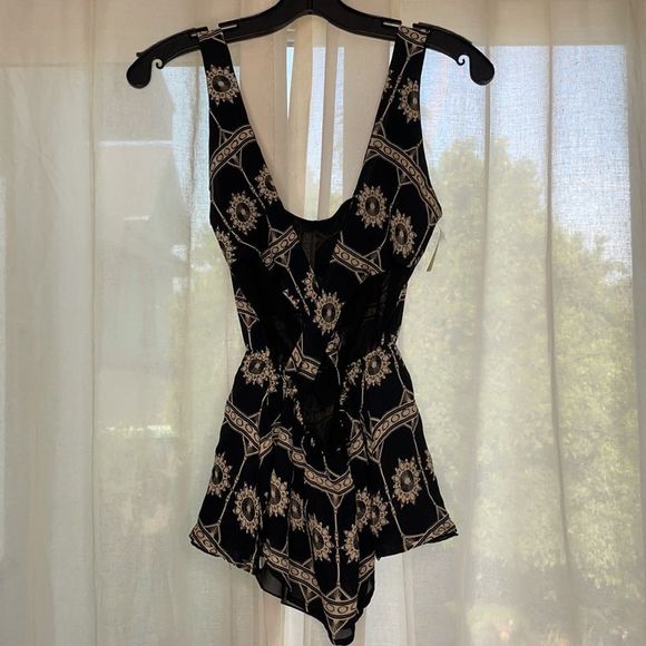 Vintage Patterned Tank Top - Picture 5 of 11